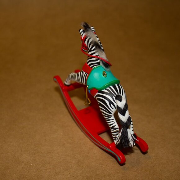 Keepsakes Zebra Rocking horse - Picture 2 of 5